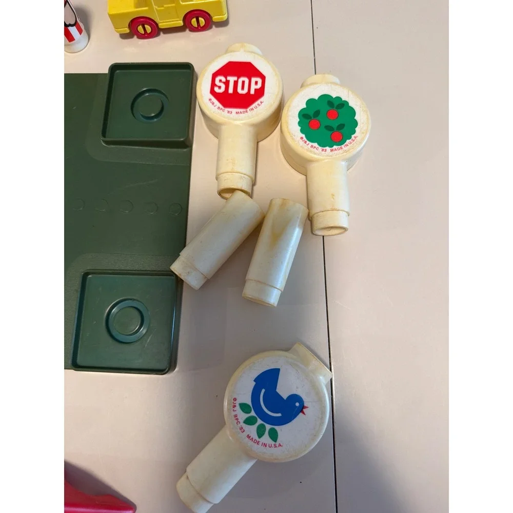 Vintage 1983 Johnson & Johnson Child‎ Development Toys Village Stacking Blocks